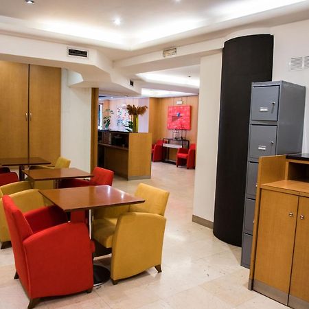 Hotel Delta Тудела Экстерьер фото